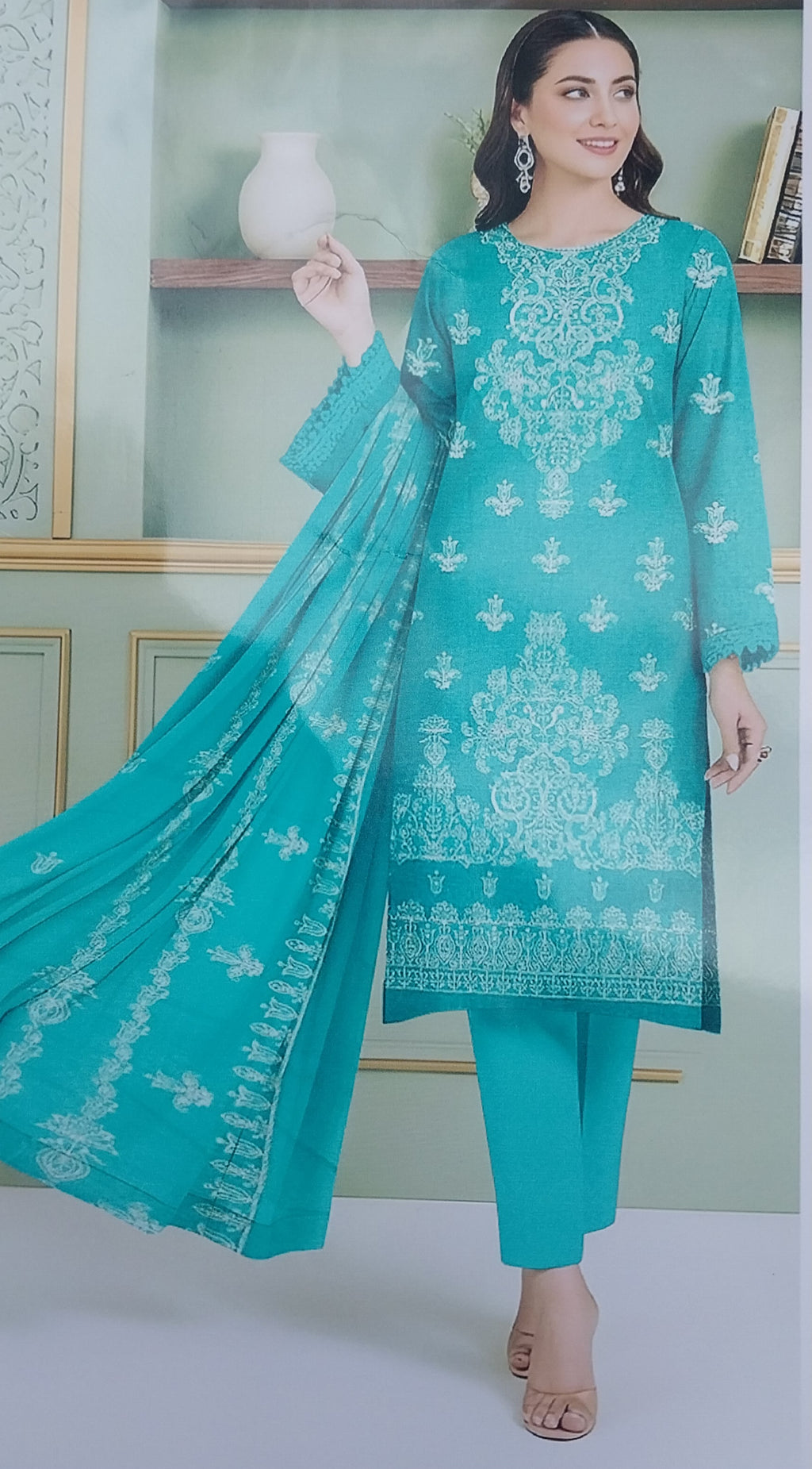 Full Embroidered Lawn 3pcs Suit ( Unstitched)