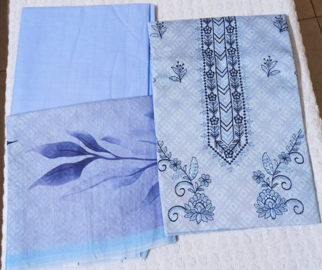 Embroidered Lawn 3pcs Suit ( Unstitched)