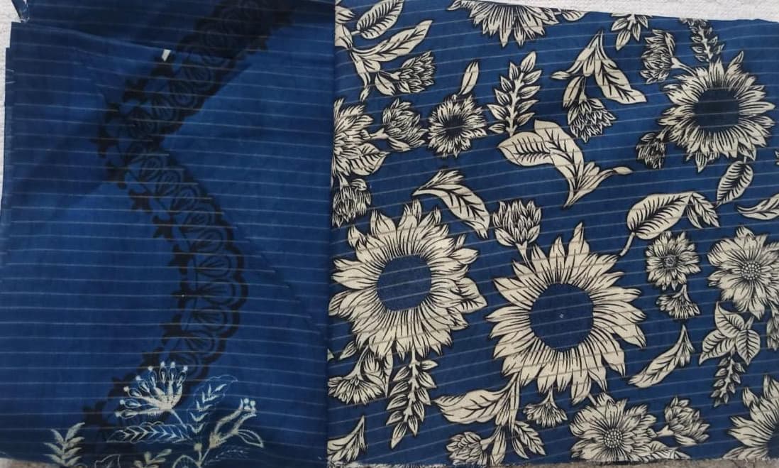 3 Pc Lawn Printed Suit ( Unstitched) | High Quality Fabric